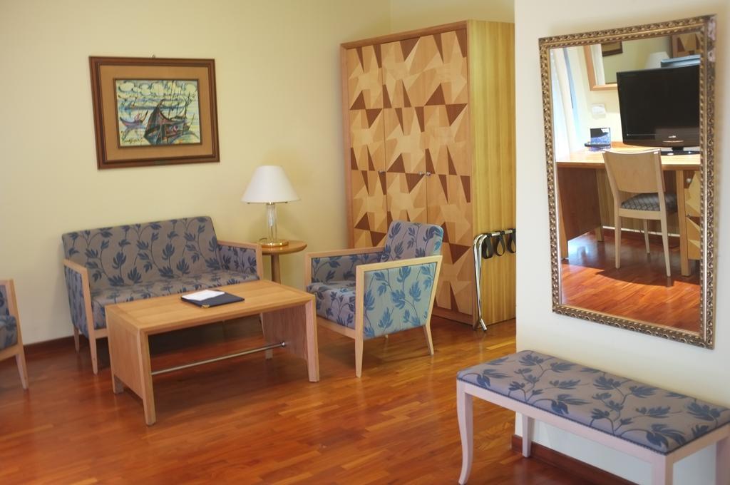 Hotel Della Citta Et De La Ville Forli Phòng bức ảnh